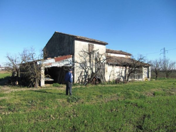 terreno agricolo in vendita a Cesena in zona Sant'Egidio