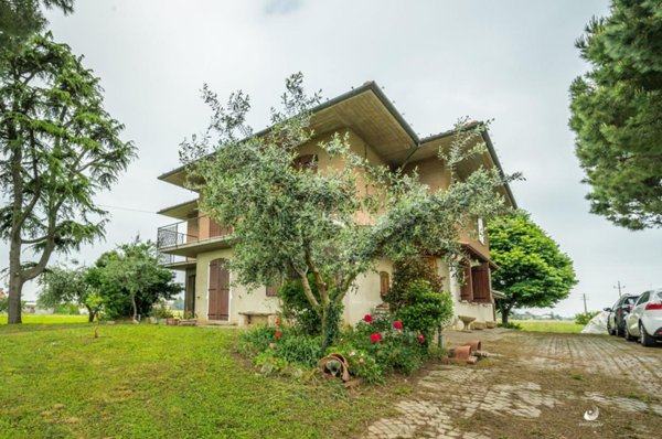 appartamento in vendita a Cesena in zona Calabrina