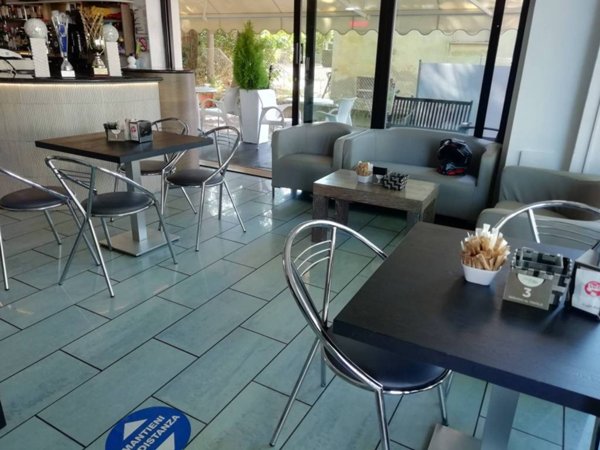 negozio in vendita a Cesena in zona Centro Storico