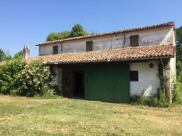 casa indipendente in vendita a Cesena in zona Torre del Moro