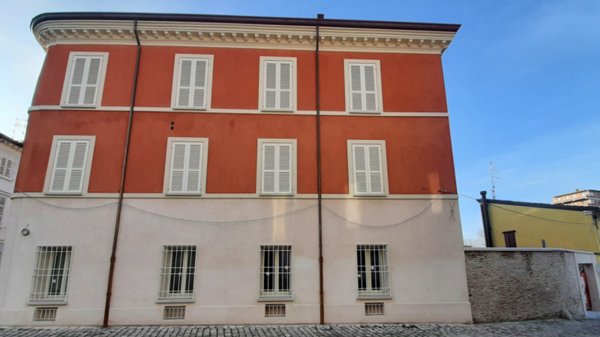 appartamento in vendita a Cesena in zona Centro Storico