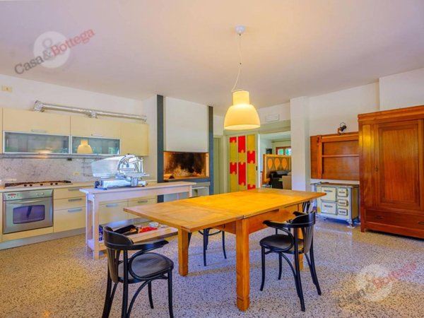 casa indipendente in vendita a Cesena in zona Settecrociari