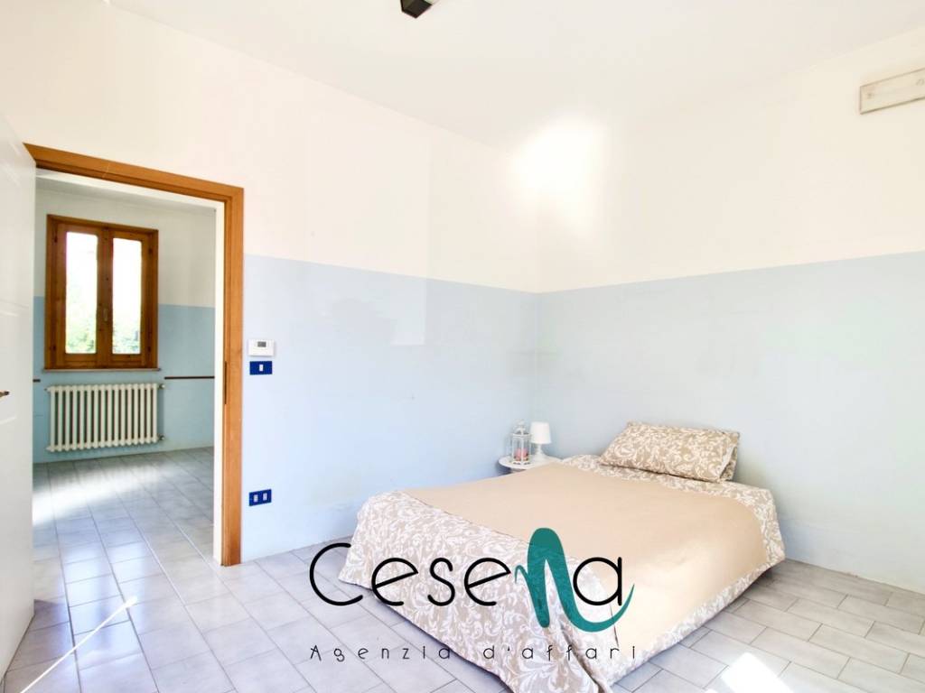 casa indipendente in vendita a Cesena