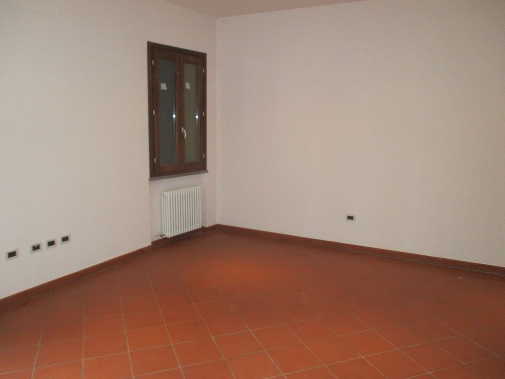 appartamento in vendita a Cesena in zona Centro Storico