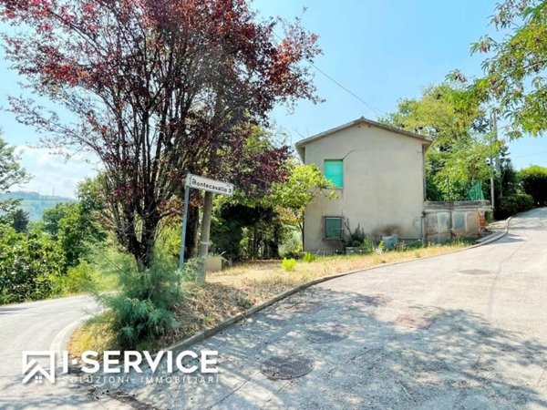 terreno edificabile in vendita a Cesena in zona Formignano