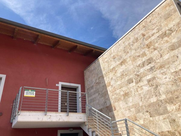 casa indipendente in vendita a Cesena