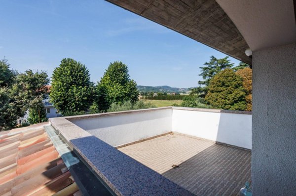 casa indipendente in vendita a Cesena