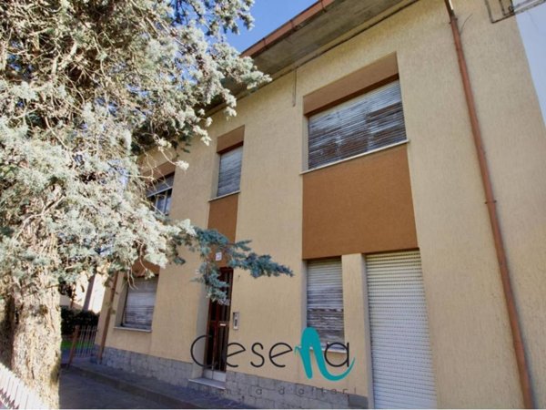 casa indipendente in vendita a Cesena in zona San Carlo