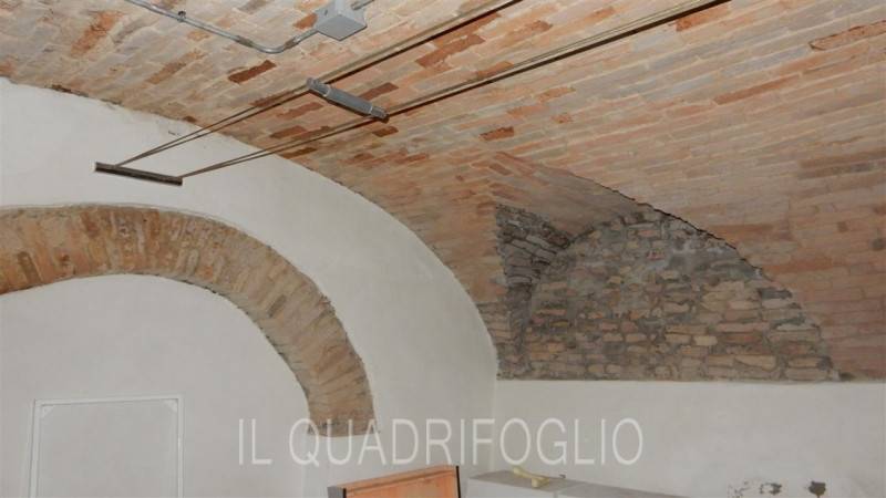 ufficio in vendita a Cesena in zona Centro Storico
