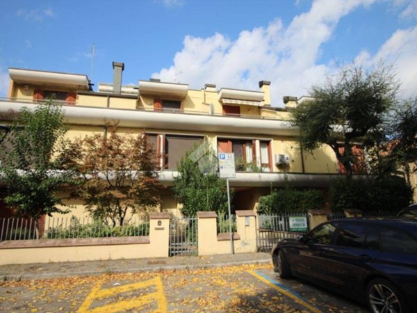 appartamento in vendita a Cesena in zona Centro Storico