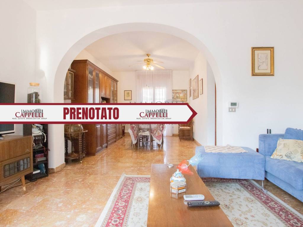 casa indipendente in vendita a Cesena in zona Barriera