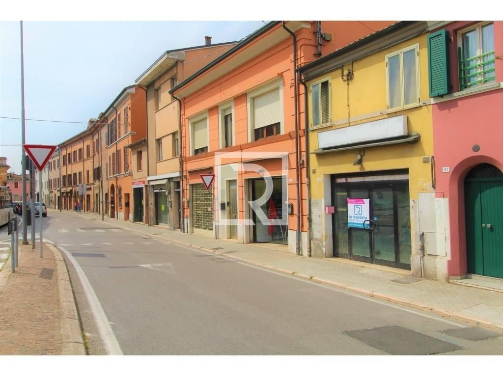 appartamento in vendita a Cesena in zona Centro Storico