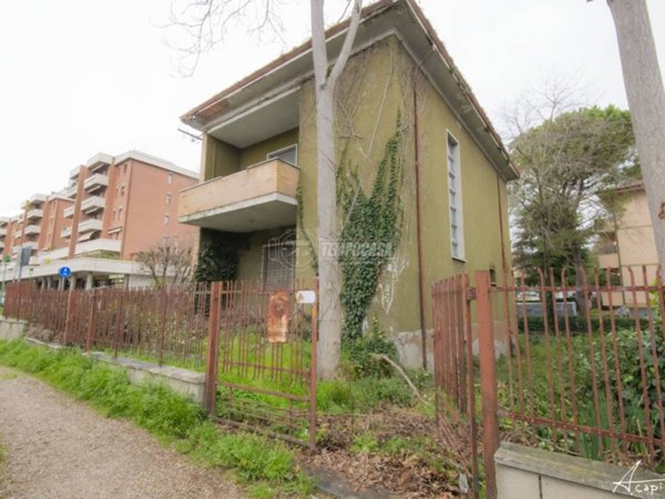 casa indipendente in vendita a Cesena in zona Sant'Egidio