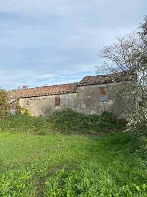casa indipendente in vendita a Cesena in zona Casalbono