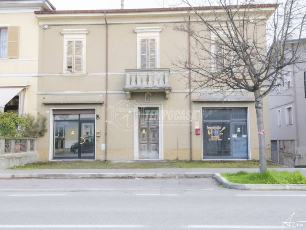 casa indipendente in vendita a Cesena in zona Sant'Egidio