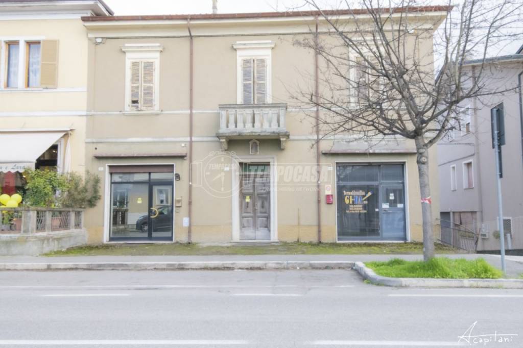 casa indipendente in vendita a Cesena in zona Sant'Egidio