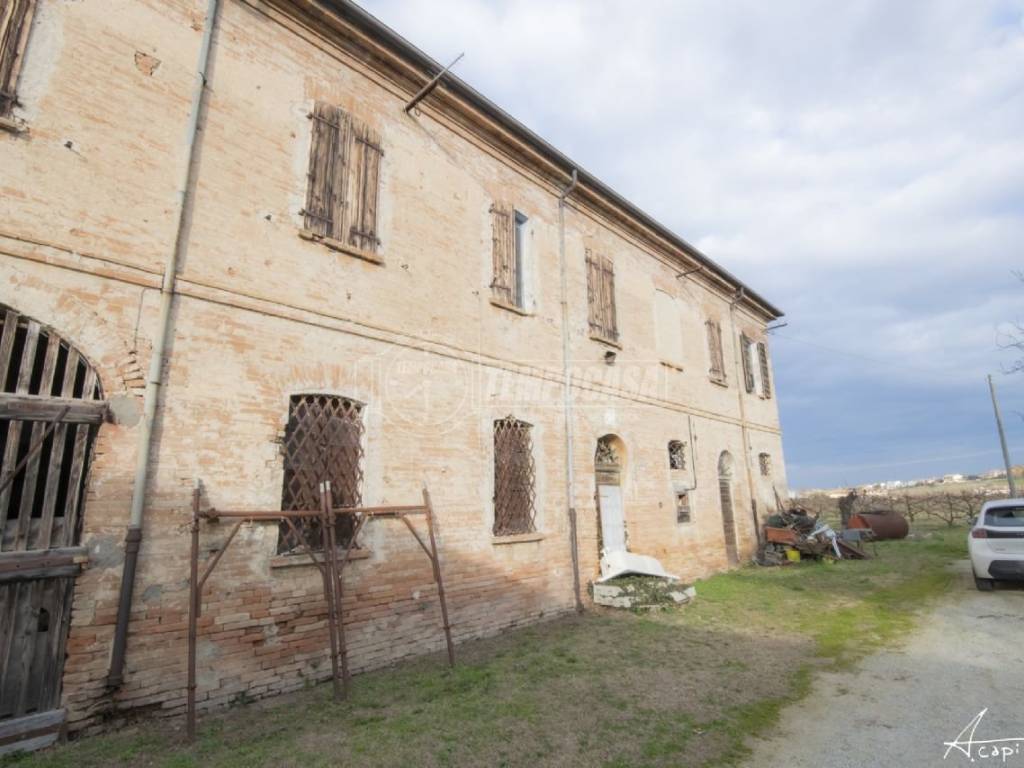 casa indipendente in vendita a Cesena in zona Sant'Egidio