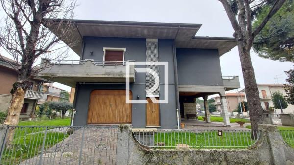 casa indipendente in vendita a Cesena in zona Sant'Egidio