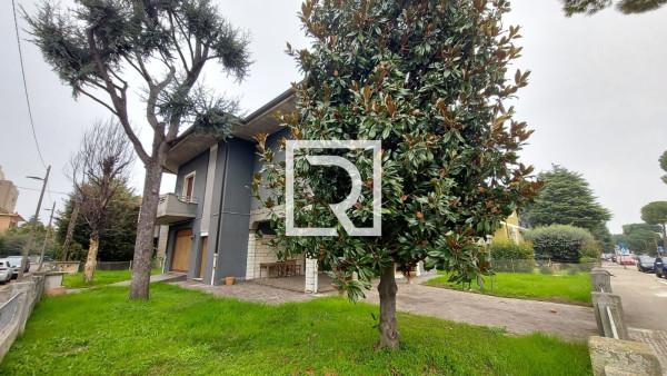 casa indipendente in vendita a Cesena in zona Sant'Egidio