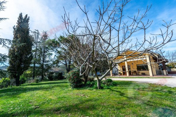casa indipendente in vendita a Cesena in zona Rio Eremo