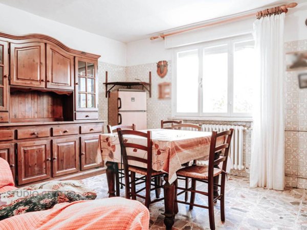 casa indipendente in vendita a Cesena in zona San Rocco
