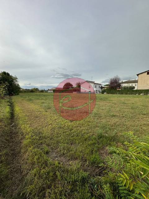 terreno edificabile in vendita a Cesena in zona Pievesestina