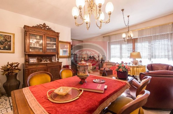 casa indipendente in vendita a Cesena in zona Centro Storico