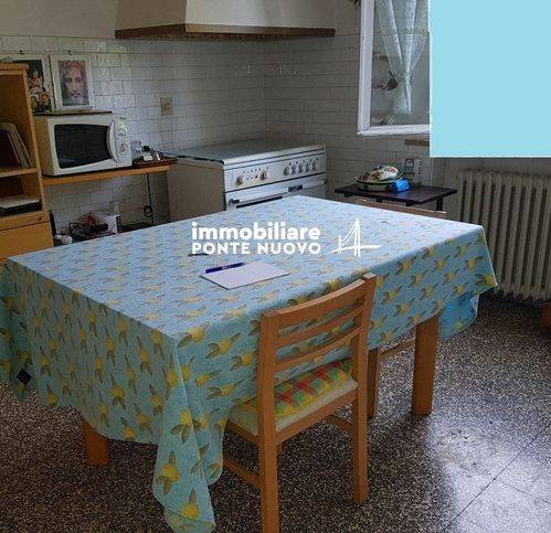 appartamento in vendita a Cesena in zona Centro Storico