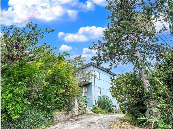 casa indipendente in vendita a Cesena