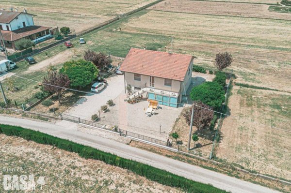 casa indipendente in vendita a Cesena in zona Pievesestina