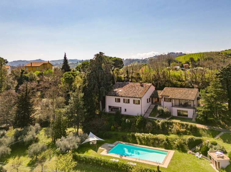 casa indipendente in vendita a Cesena in zona Madonna dell'Ulivo