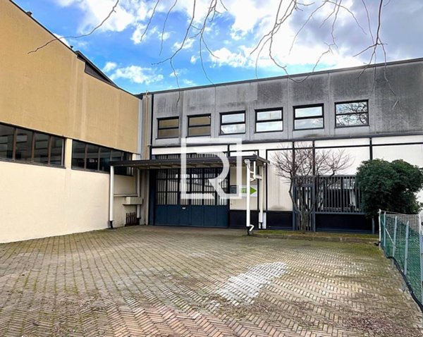 locale commerciale in vendita a Cesena in zona Torre del Moro