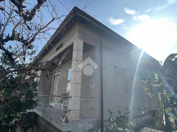 casa indipendente in vendita a Cesena in zona San Rocco