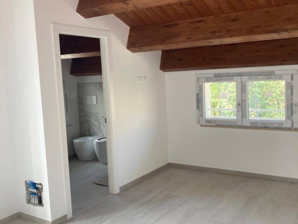 casa indipendente in vendita a Cesena