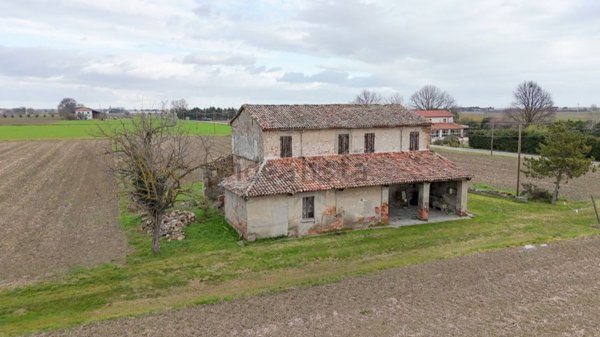 casa indipendente in vendita a Cesena in zona San Giorgio
