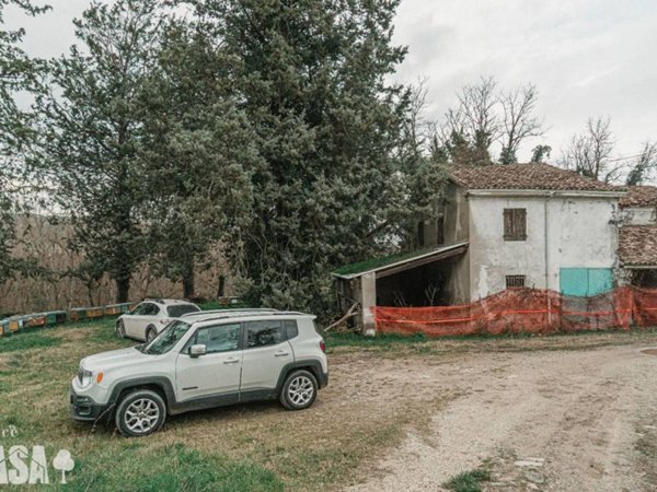 casa indipendente in vendita a Cesena in zona Roversano