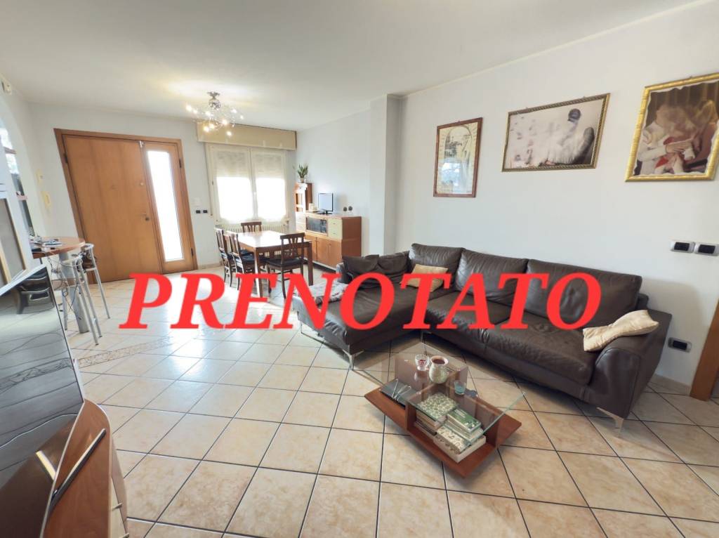 appartamento in vendita a Cesena in zona Torre del Moro