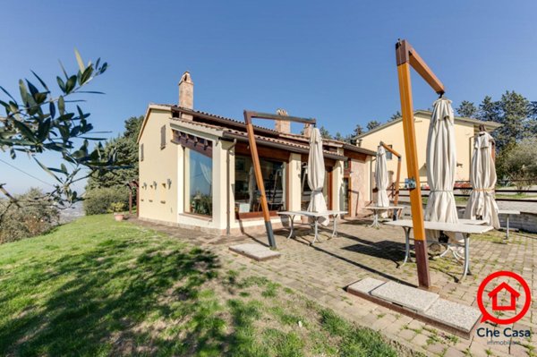 casa indipendente in vendita a Cesena in zona Montereale