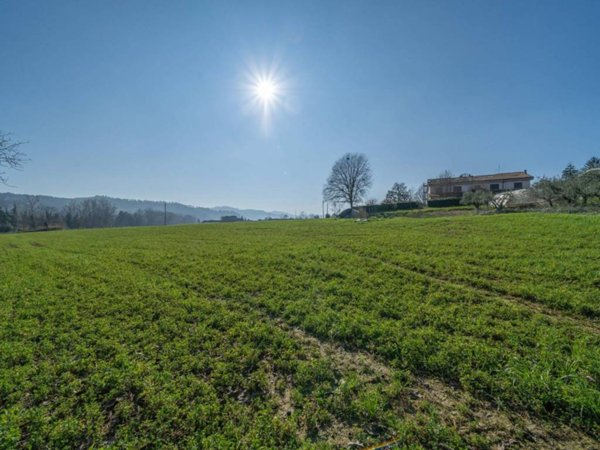 terreno agricolo in vendita a Cesena in zona Oltresavio