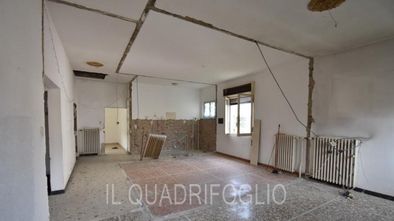 casa indipendente in vendita a Cesena