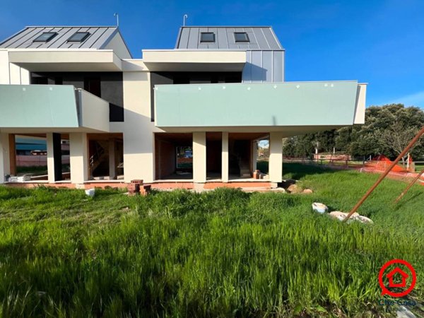 casa indipendente in vendita a Cesena