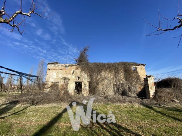 casa indipendente in vendita a Cesena