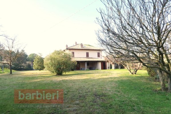 casa indipendente in vendita a Cesena