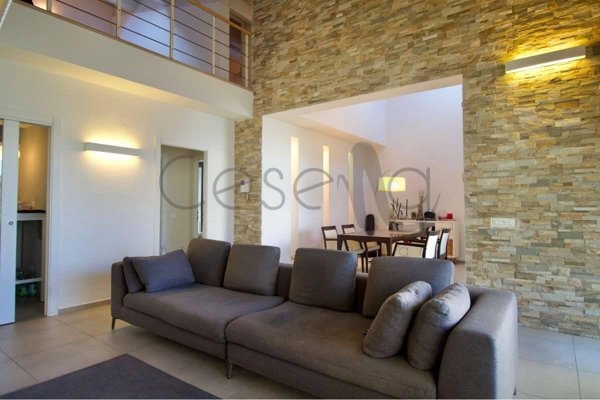 casa indipendente in vendita a Cesena
