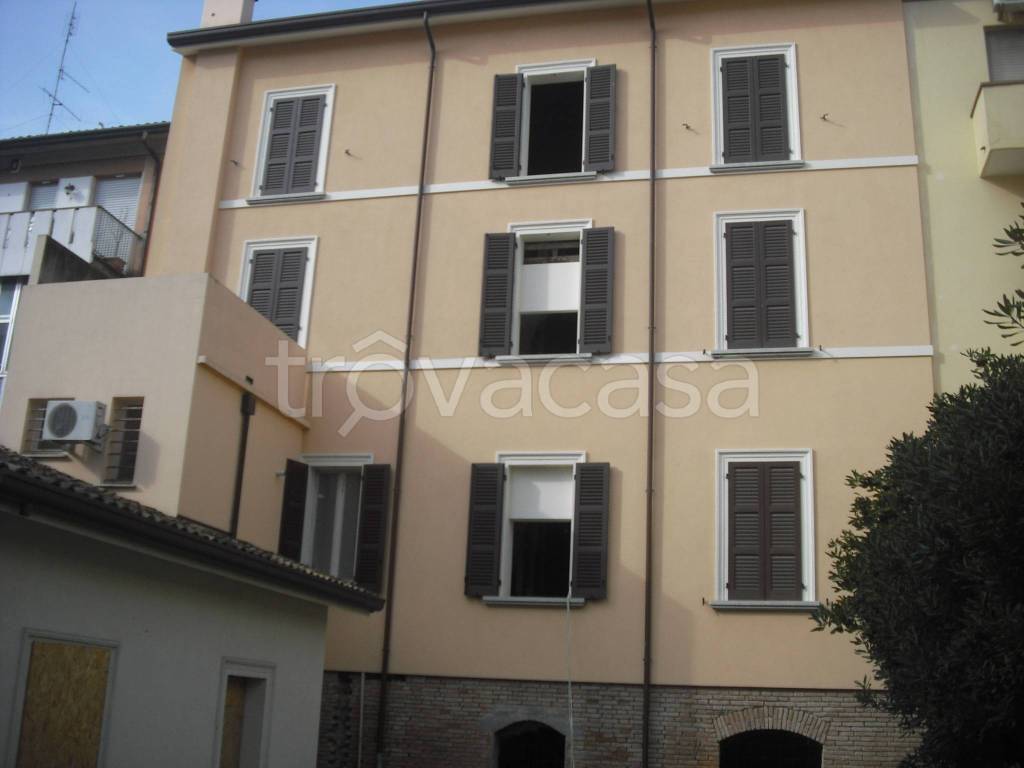 appartamento in vendita a Cesena in zona Centro Storico