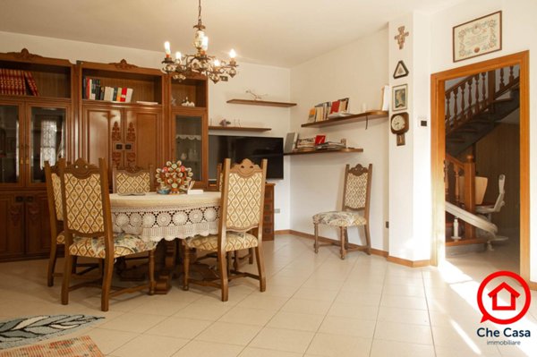 casa indipendente in vendita a Cesena in zona Marcorano