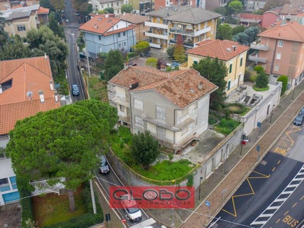 casa indipendente in vendita a Cesena
