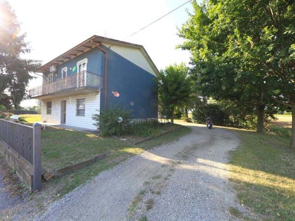 casa indipendente in vendita a Cesena