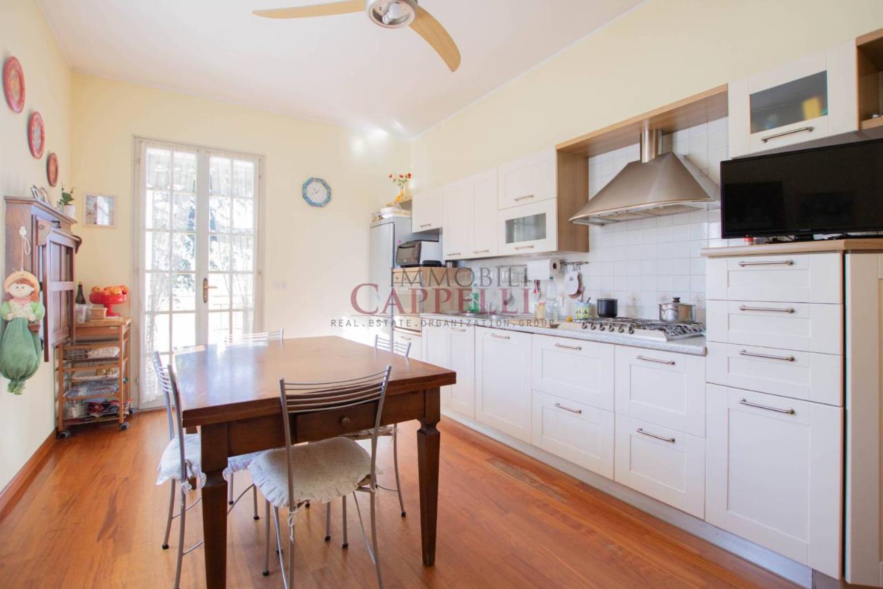 casa indipendente in vendita a Cesena in zona Barriera