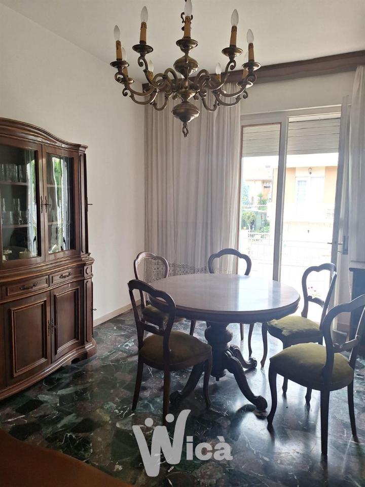 casa indipendente in vendita a Cesena in zona Fiorenzuola